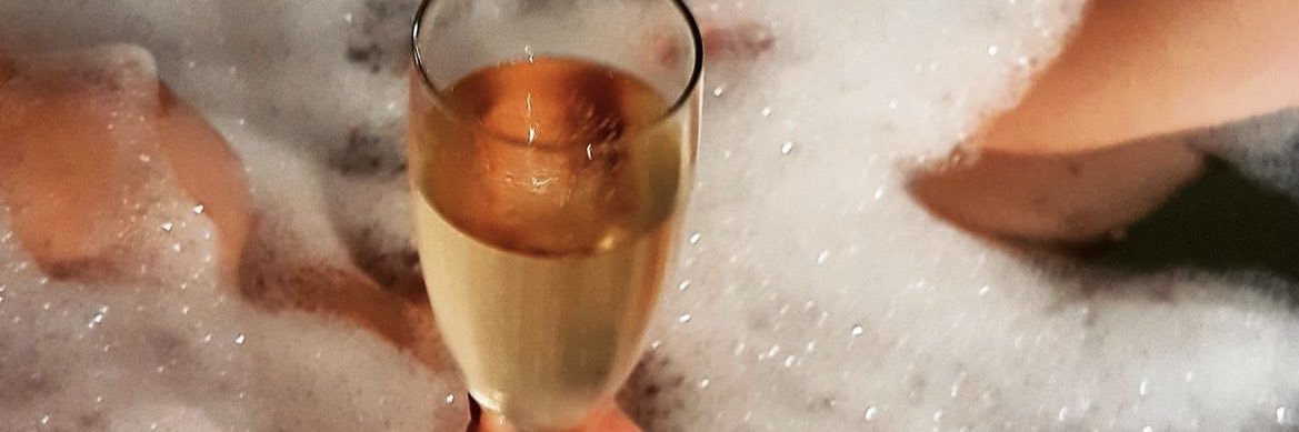 Anne 🔞's banner