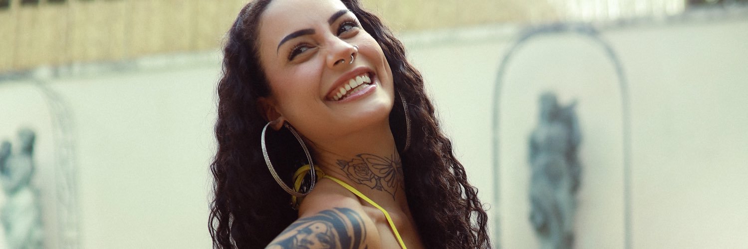 ROSA | dona camila moura's banner