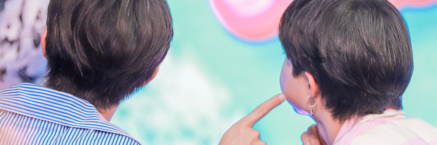 Catz (=^🝦 ༝ 🝦^=)ฅ 💙🧡's banner