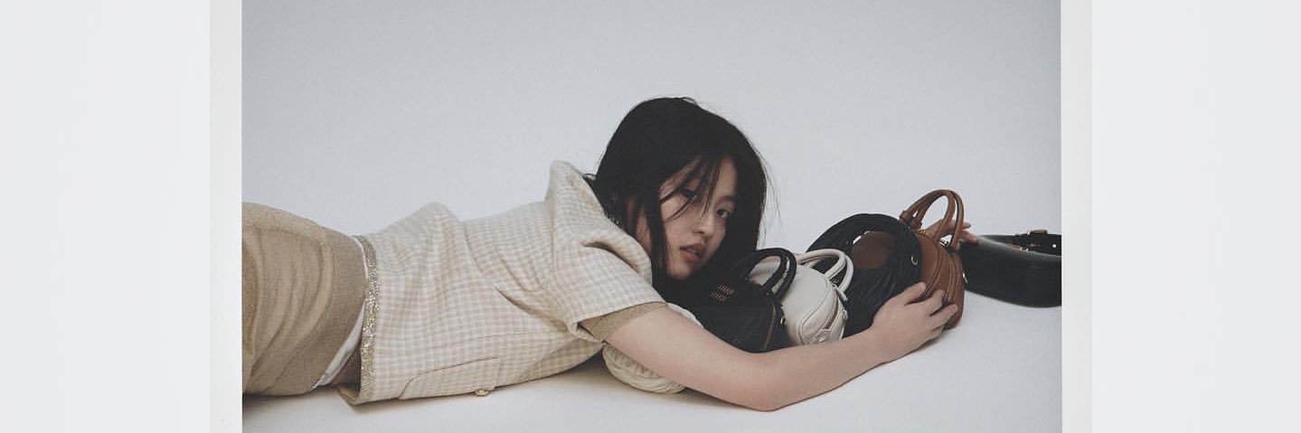 y's banner