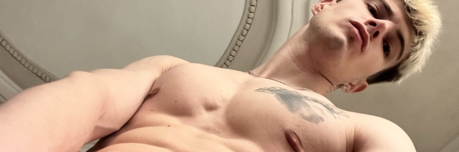 Blondeguy (50% OFF 🤍💙)'s banner