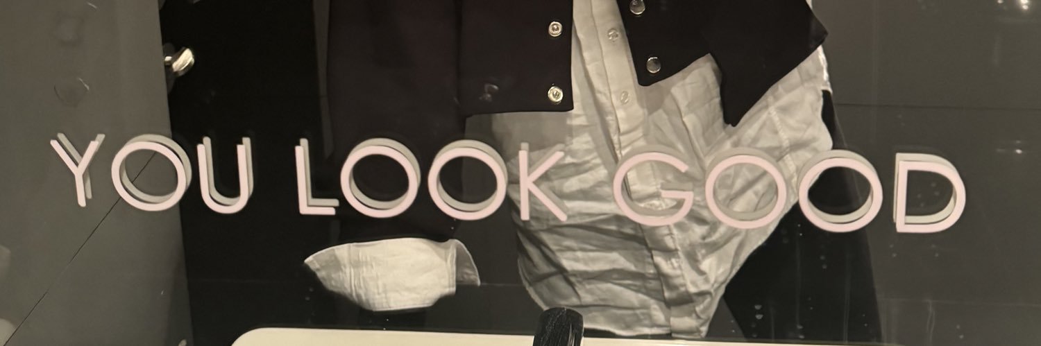 T's banner