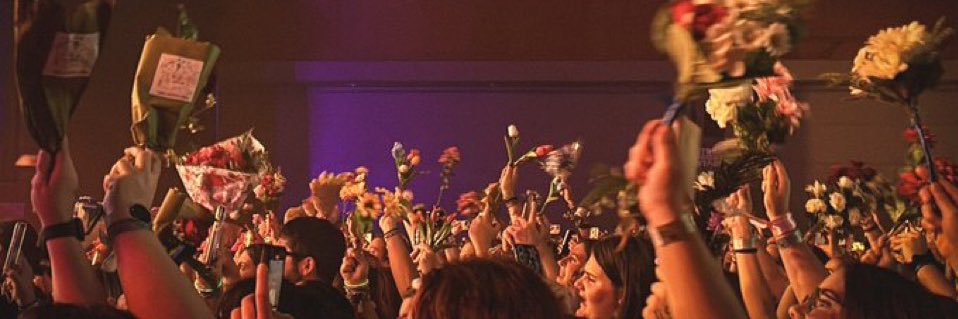 auro🌷's banner