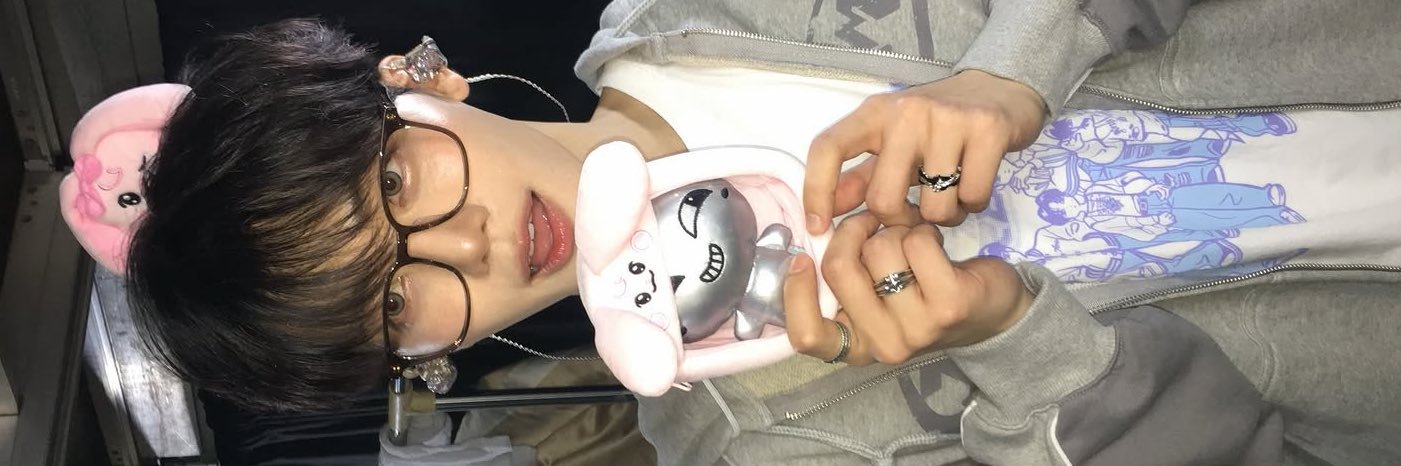 ⃟⃟⃟'s banner