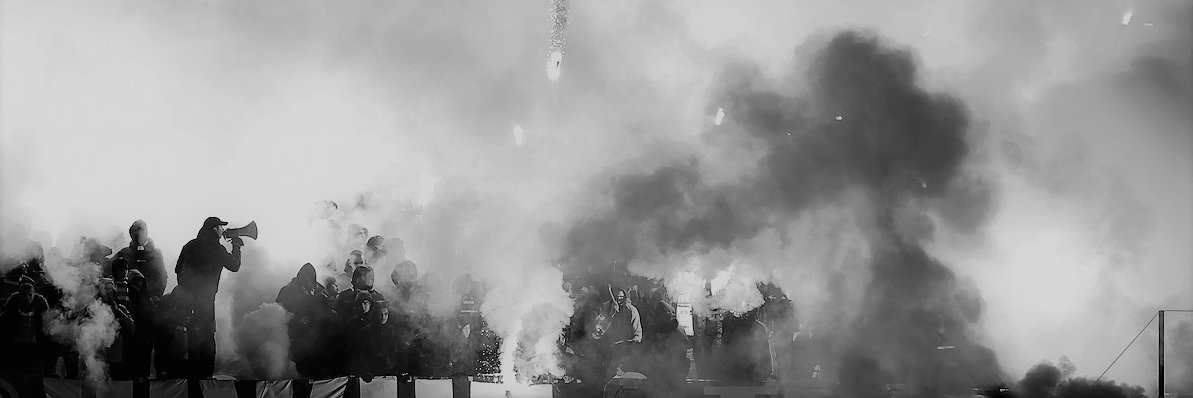 1899 Mode Ultrà's banner
