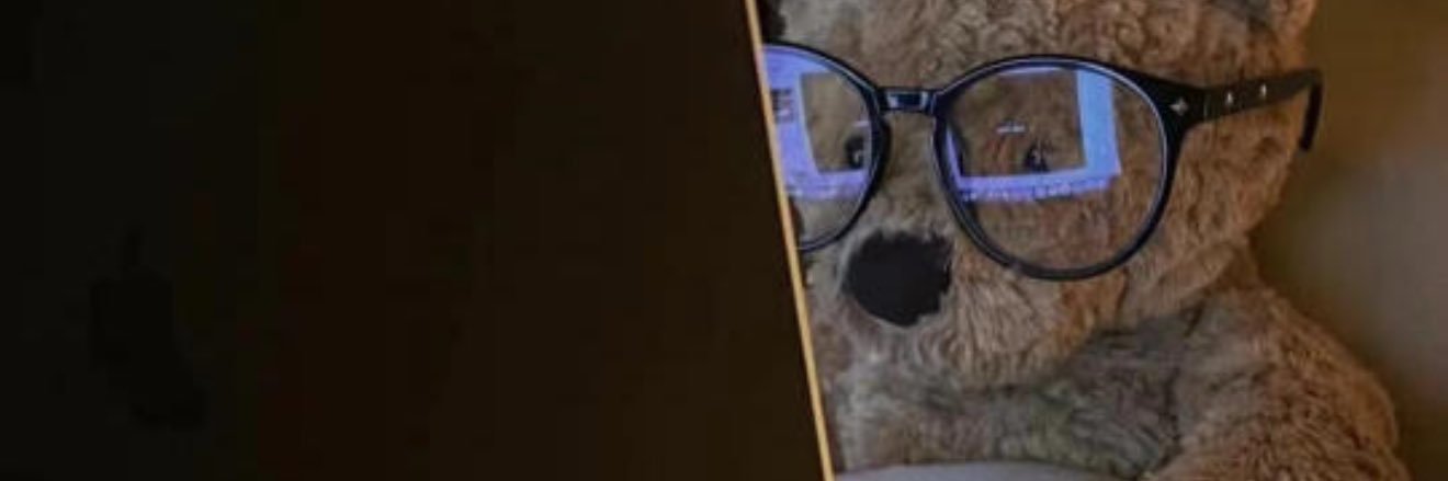 Rachel🥥's banner