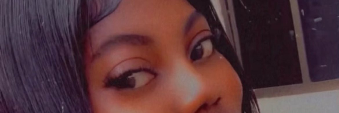 Efya💎🌻's banner