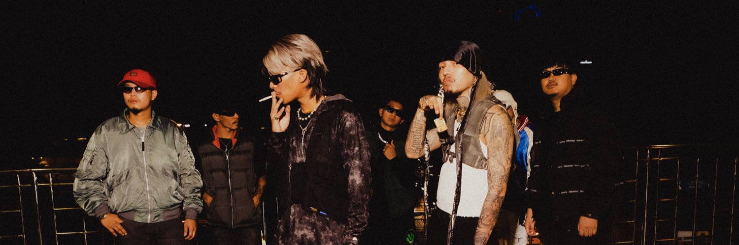 YOUNGOHM's banner