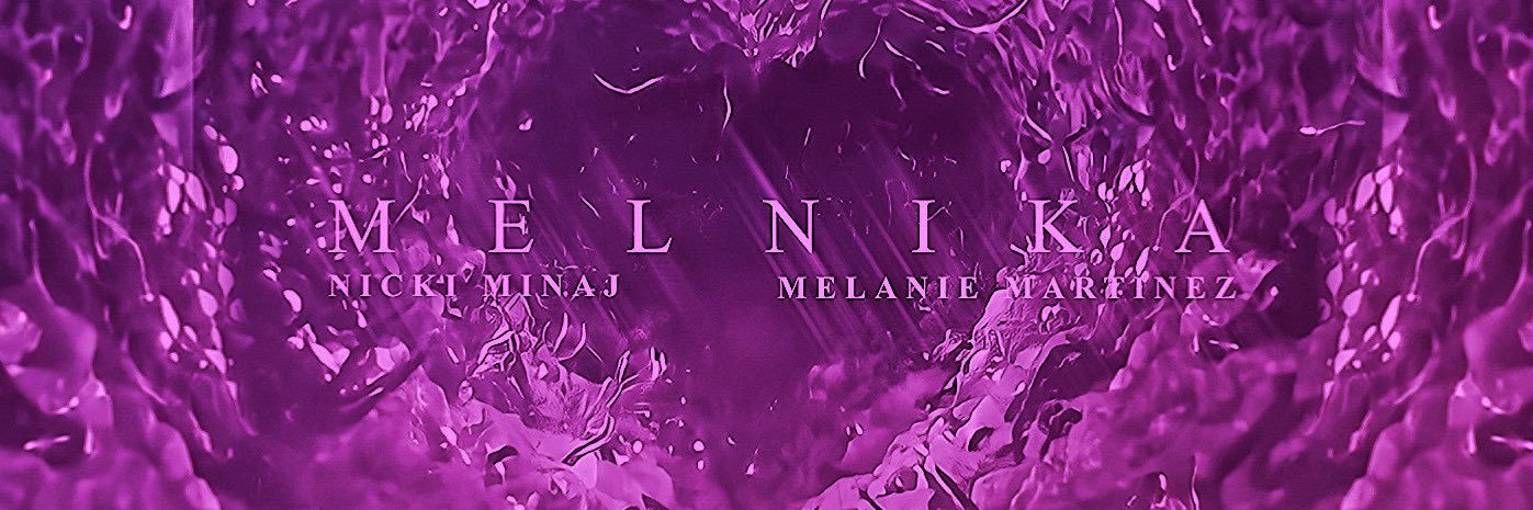 R-'s banner