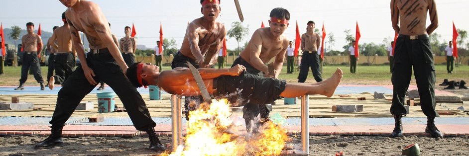 Anh bảo vệ's banner