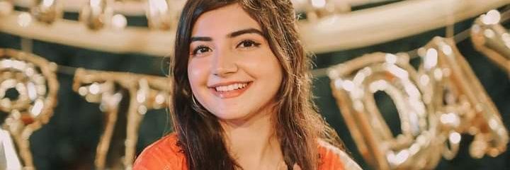 Aleeya Aleey fan page's banner