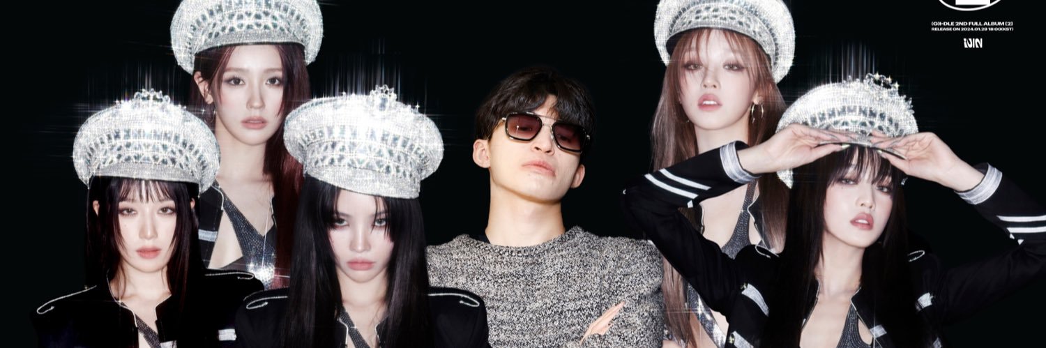 Fenizzz🇭🇰 ∞ KIN's banner