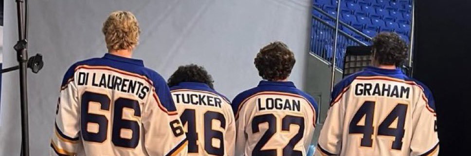 mafe 💋🏒🕸️'s banner