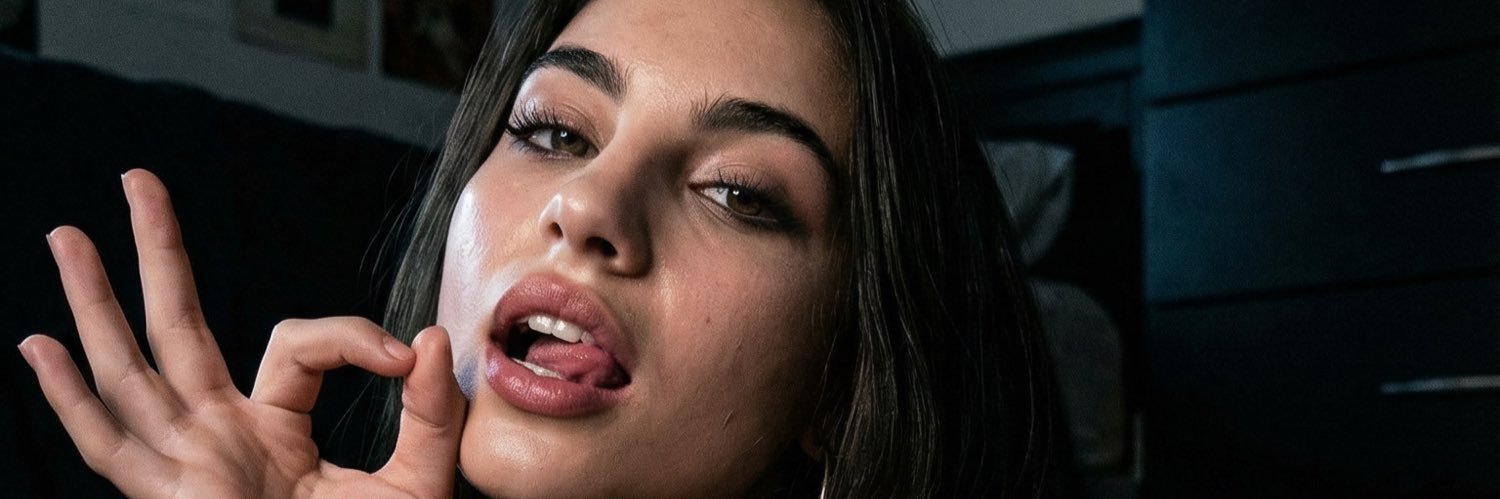 VelvetRender's banner