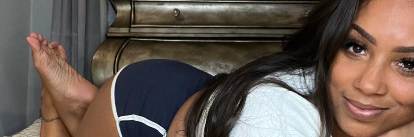 Ladyksoles's banner