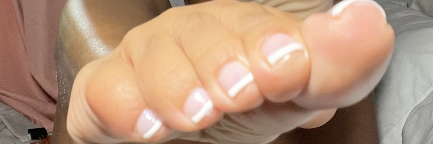 MsPrettyfeet365's banner