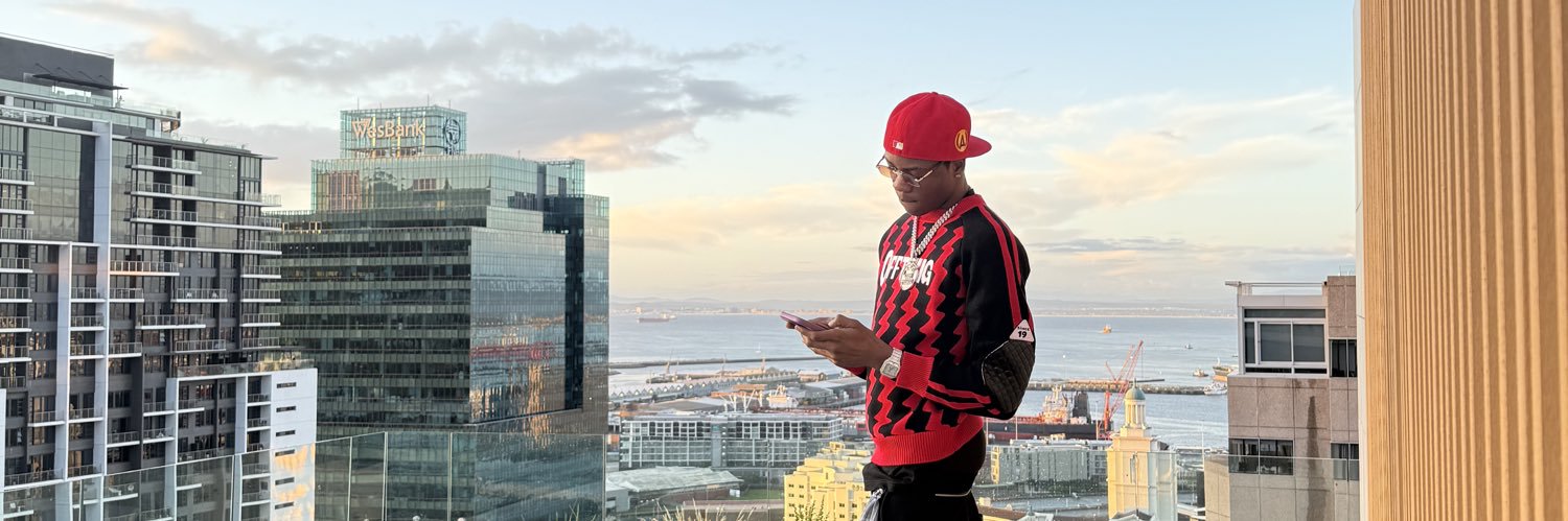 Teee_dollar's banner