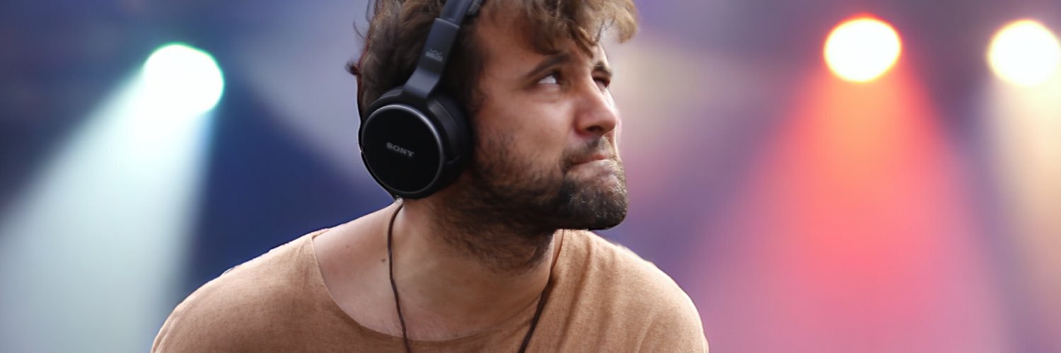Adnan Önal's banner