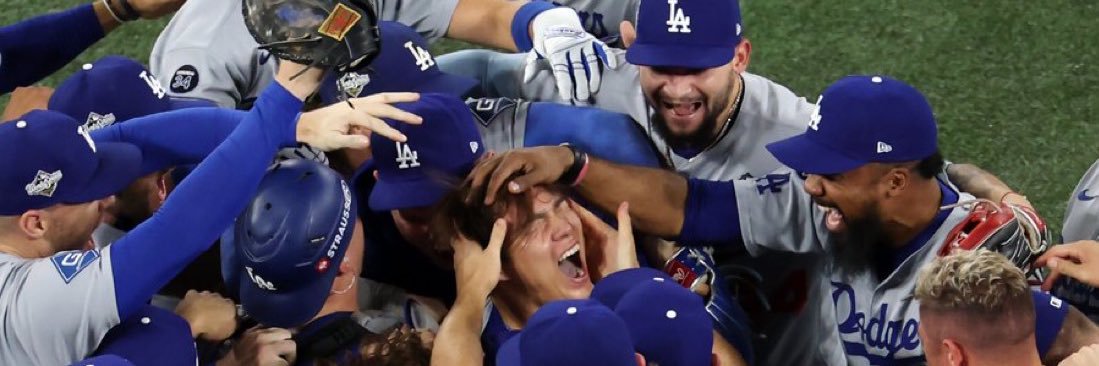 B2B WS CHAMP Max Muncy’s #1 Fan's banner