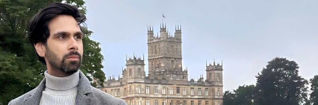 Muneeb Qadir's banner