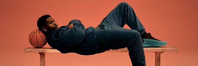 Levi's banner