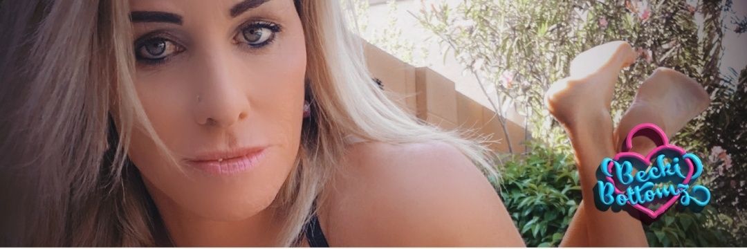 Becki .Bottomz's banner