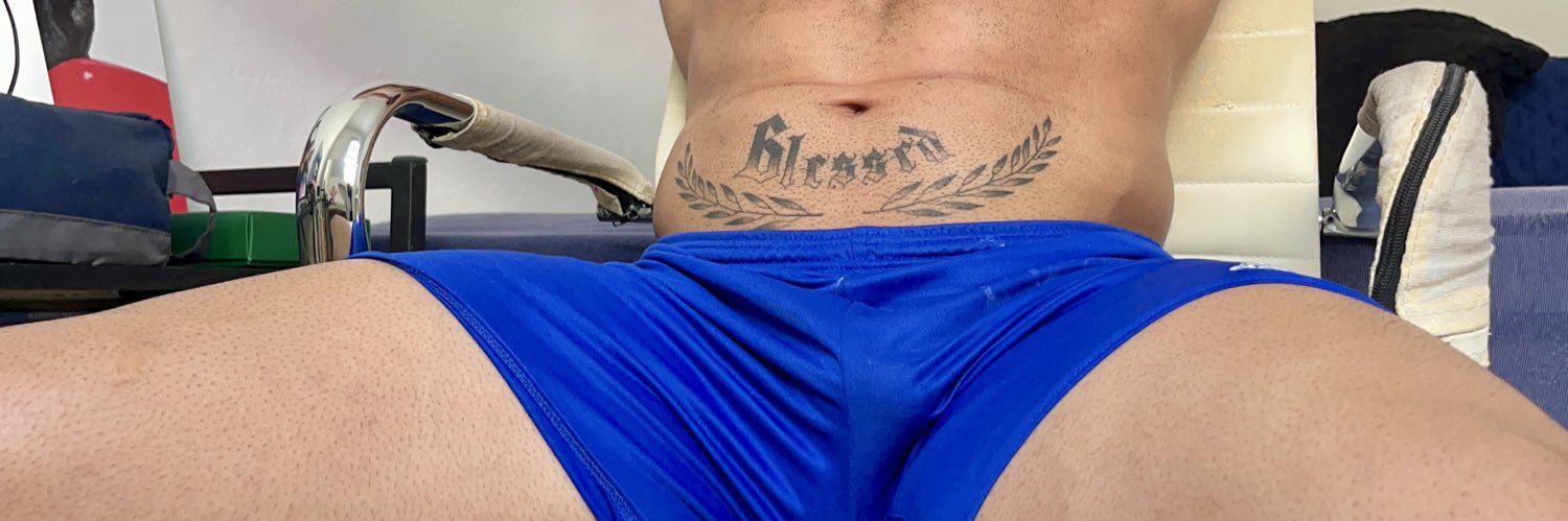 giovane Maximo's banner
