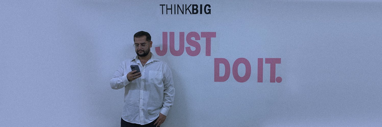 تصاحب‌گر ممد's banner