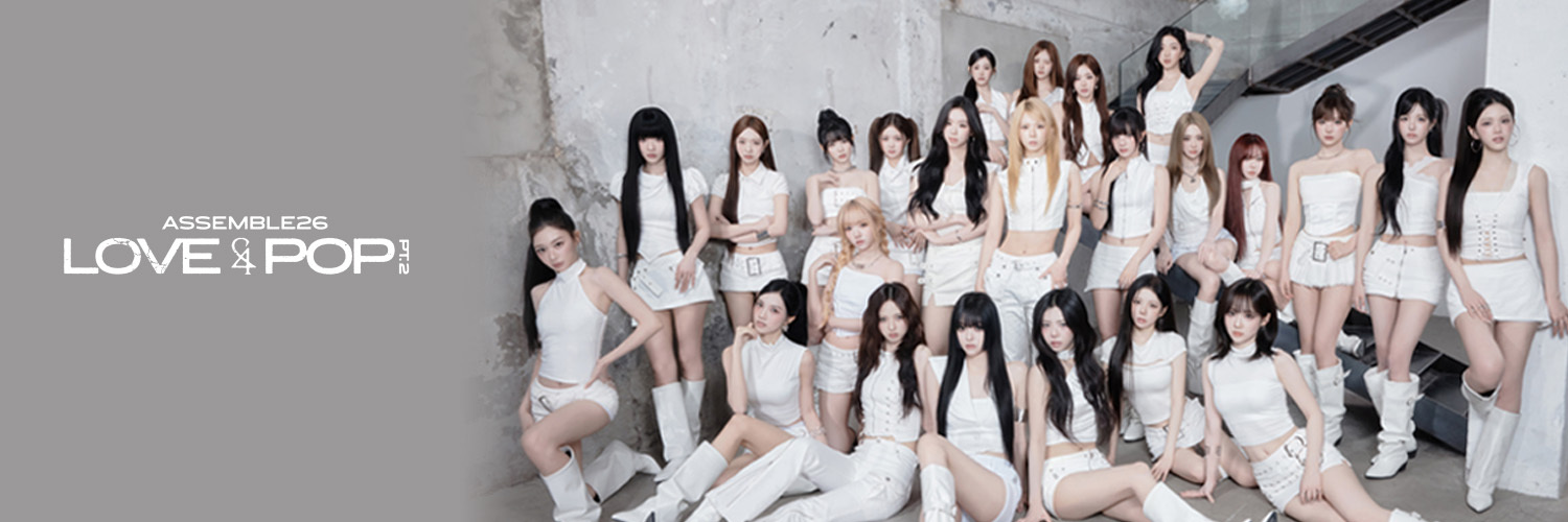 tripleS official's banner