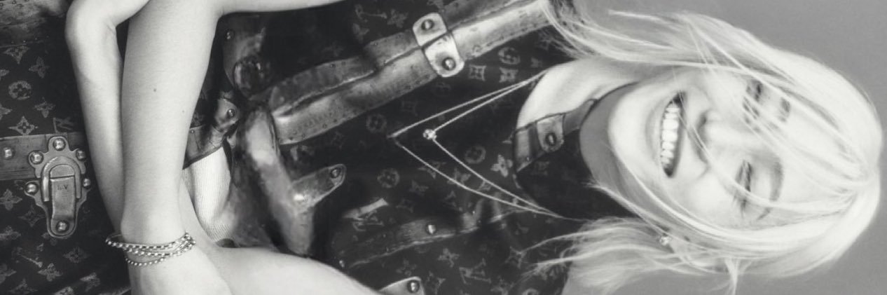 litzy ꨄ︎'s banner