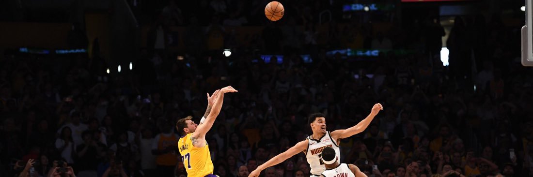 Lakers Empire's banner