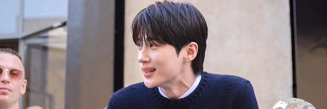 벼누서기만 보면 우는 계정's banner