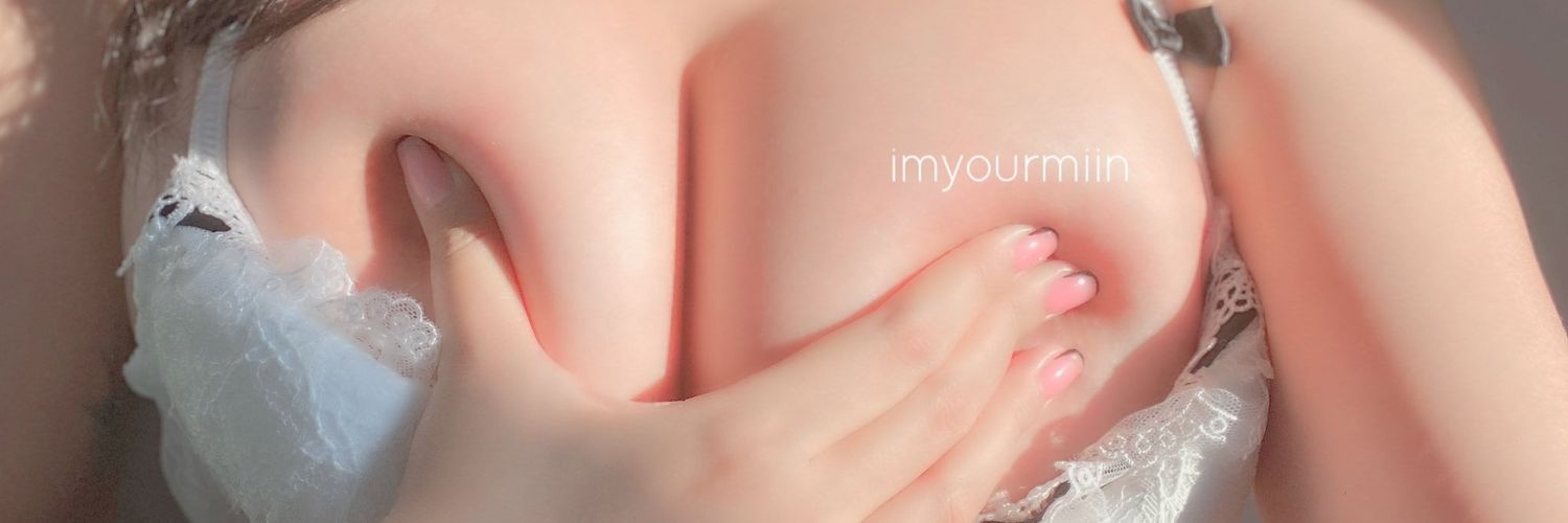 P🤔's banner