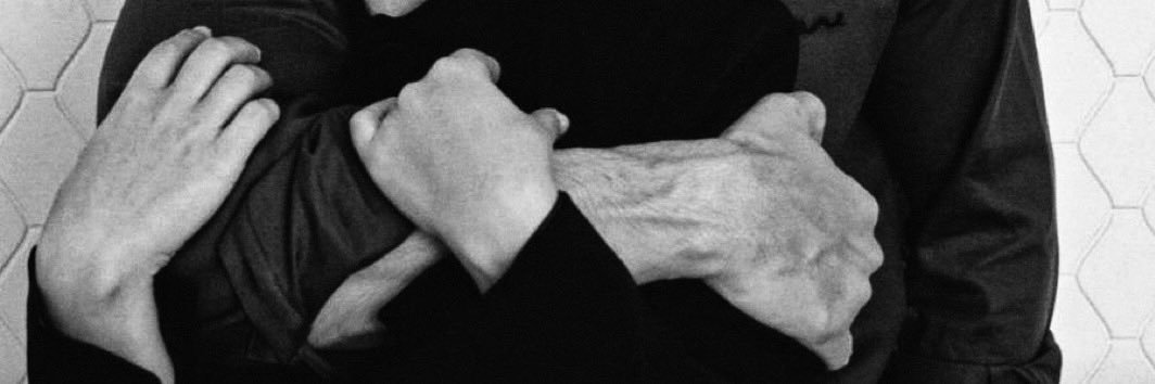 𝑑.'s banner