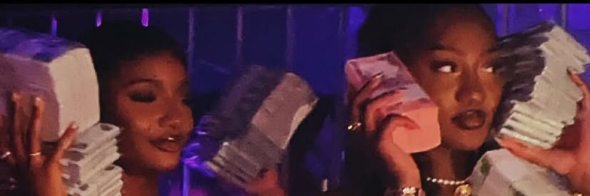 T🎀's banner
