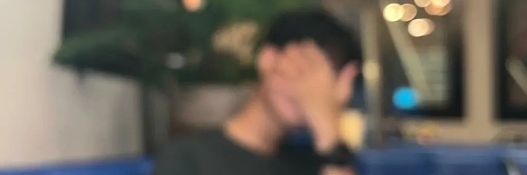 -'s banner