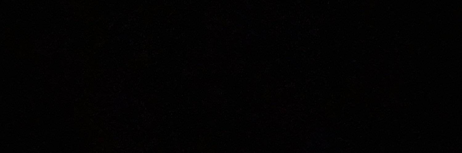 D's banner