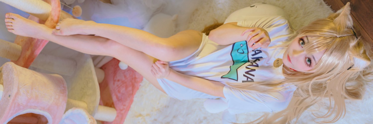 Shuzi 舒子🎀's banner