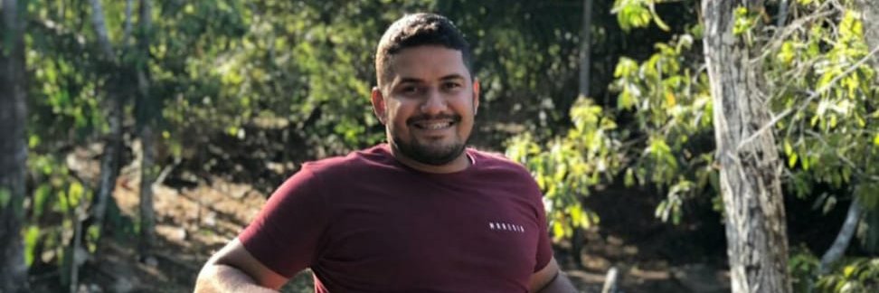Leomar Araújo's banner