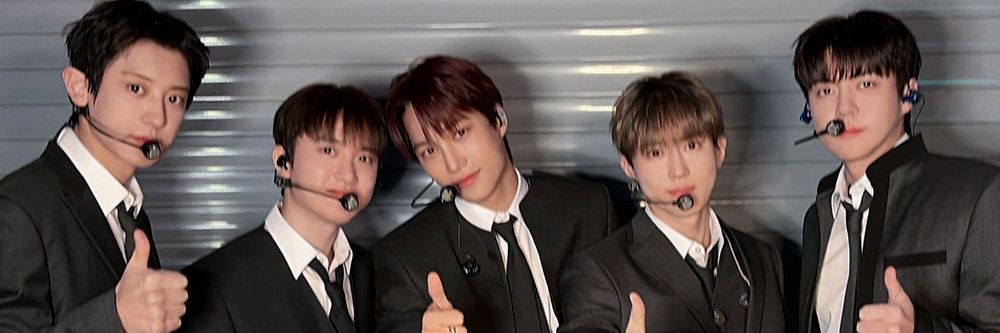 파랑²⁹ ¹⁴'s banner