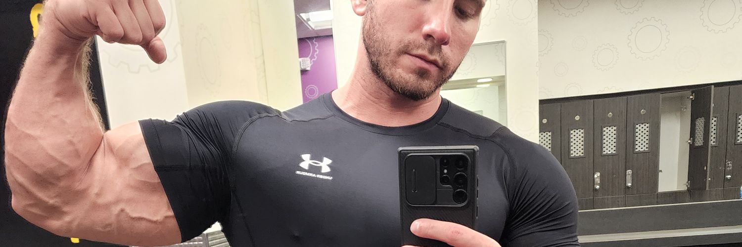 DerrickHenryFit's banner