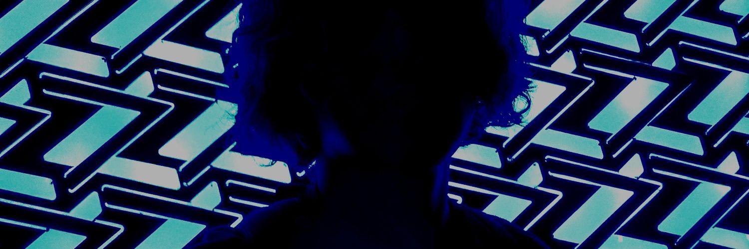 𝕽𝖔𝖘𝖊 𝖁𝖎𝖑𝖑𝖆𝖑𝖔𝖇𝖔𝖘's banner