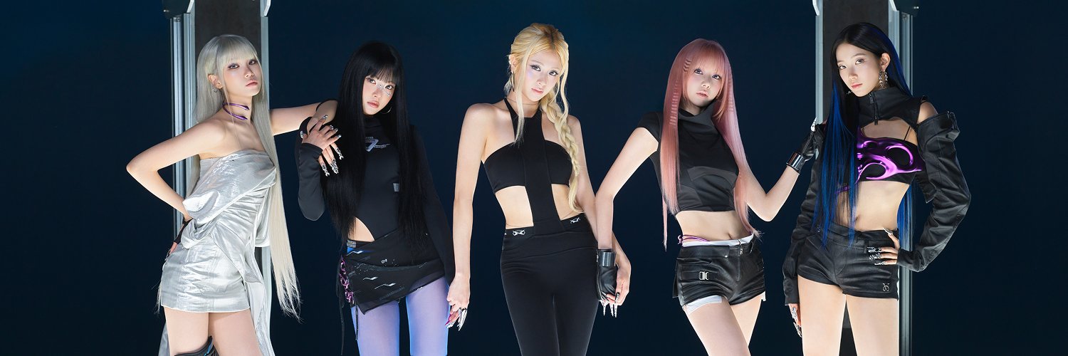 르세라핌's banner
