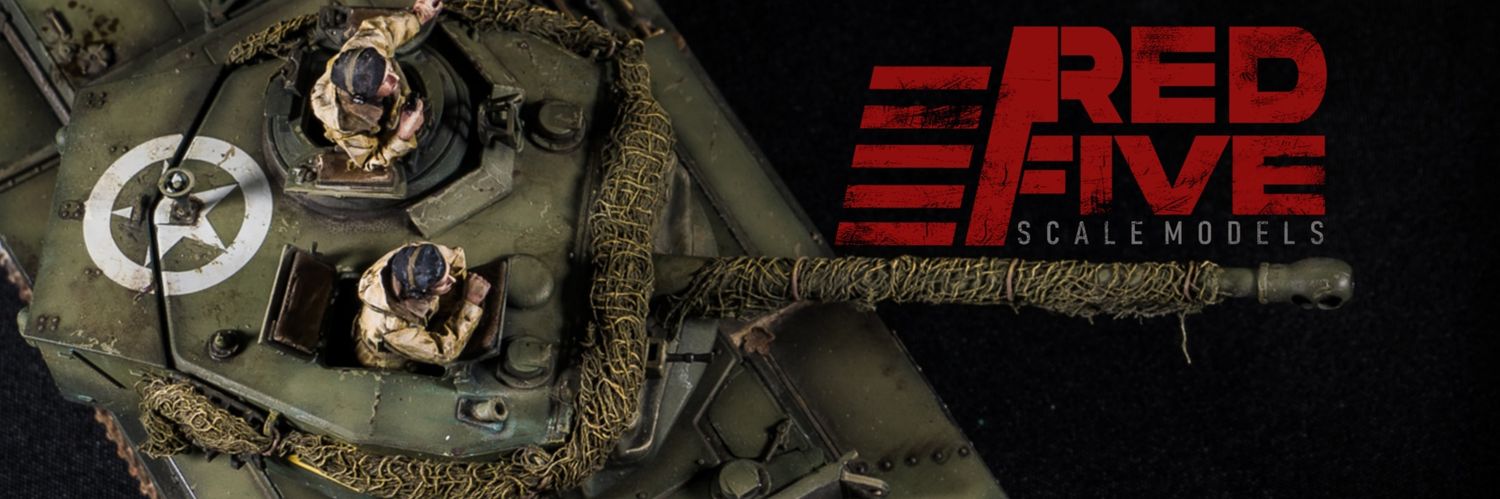 Simon (@redfivemodels on Bluesky)'s banner