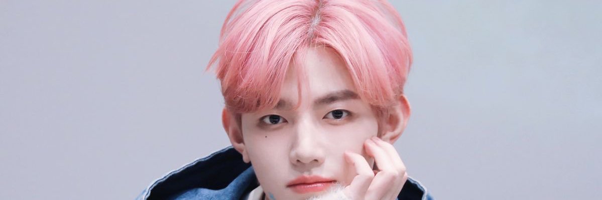 𖦹ׂ ₊˚⊹⋆'s banner