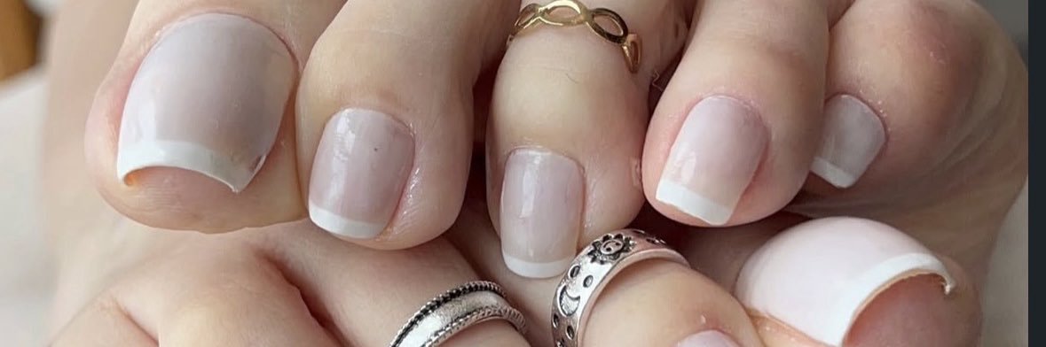 FeetForUs's banner