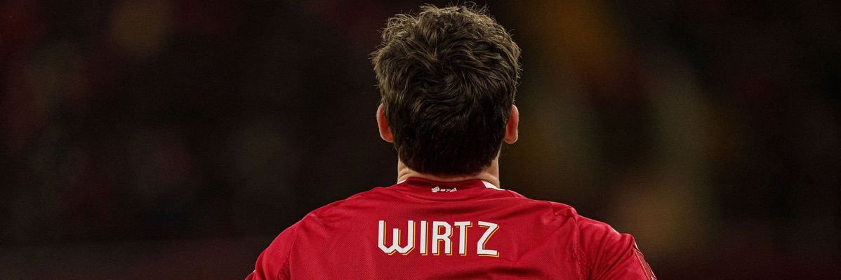 wR''s banner