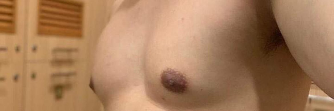 Tìm nipples play's banner