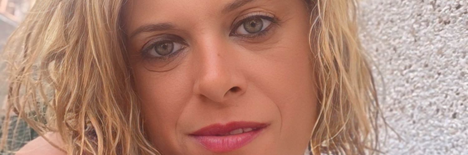 carmen....🥰🥰🥰's banner