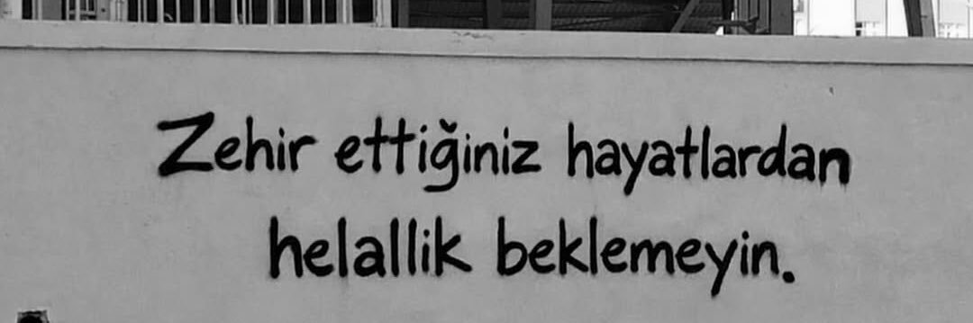 Boşbakan's banner